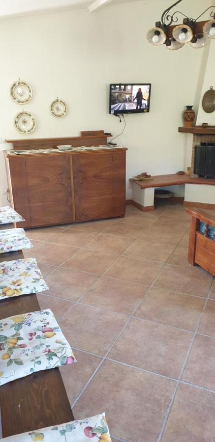 Casa vacanza Etna Evergreen Villa Piedimonte Etneo Exterior foto